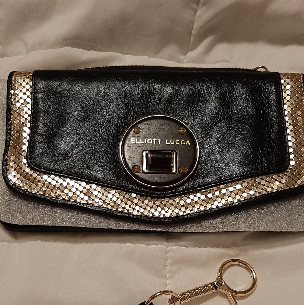 Elliott Lucca Wallet